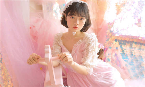 务川供卵试管代怀生子多少钱？这一直是很多不孕不育家庭关注的话题。在中国，不孕不育的发生率越来越高，根据《中国不孕不育现状调研报告》显示，育龄夫妇的不孕不育率从20年前的3%增长至现在的12.5%-18.2%，患者人数高达6000万以上。在这样的背景下，许多家庭通过供卵试管来实现自己的生育梦想。那么，供卵试管代怀生子的费用到底是多少呢？
